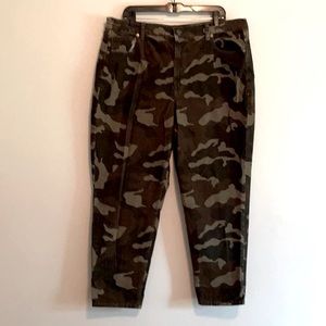 Camo Women's Jeans
